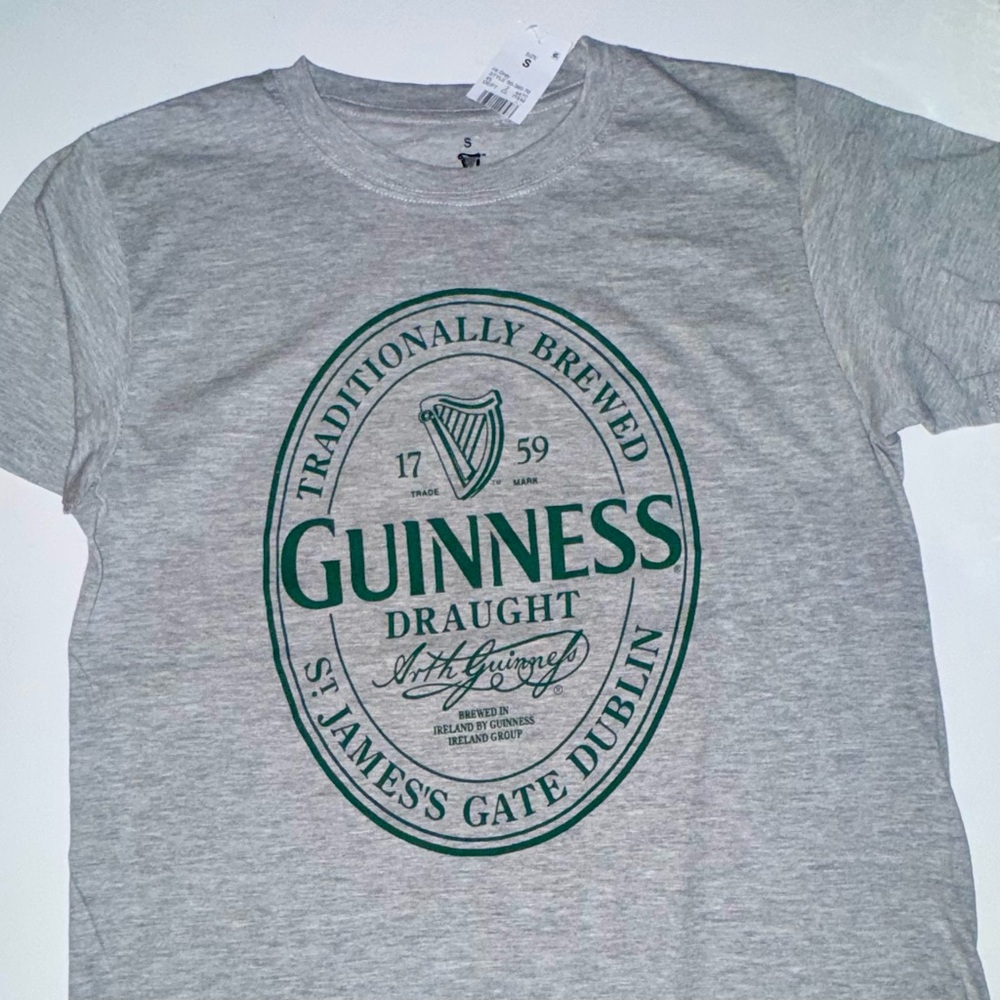 NWT Men's Guinness Short Sleeve Crewneck Tee